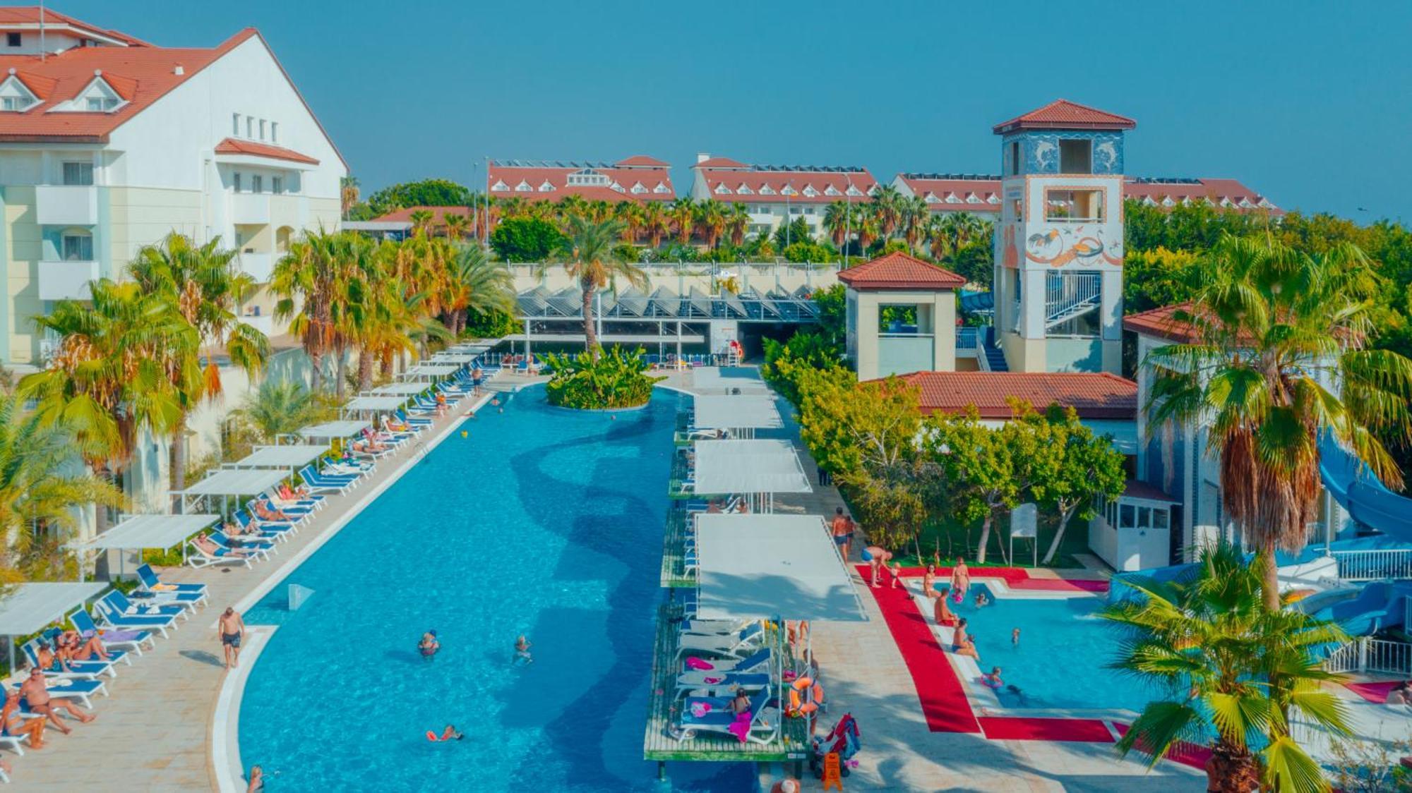 Resort Sural 5*