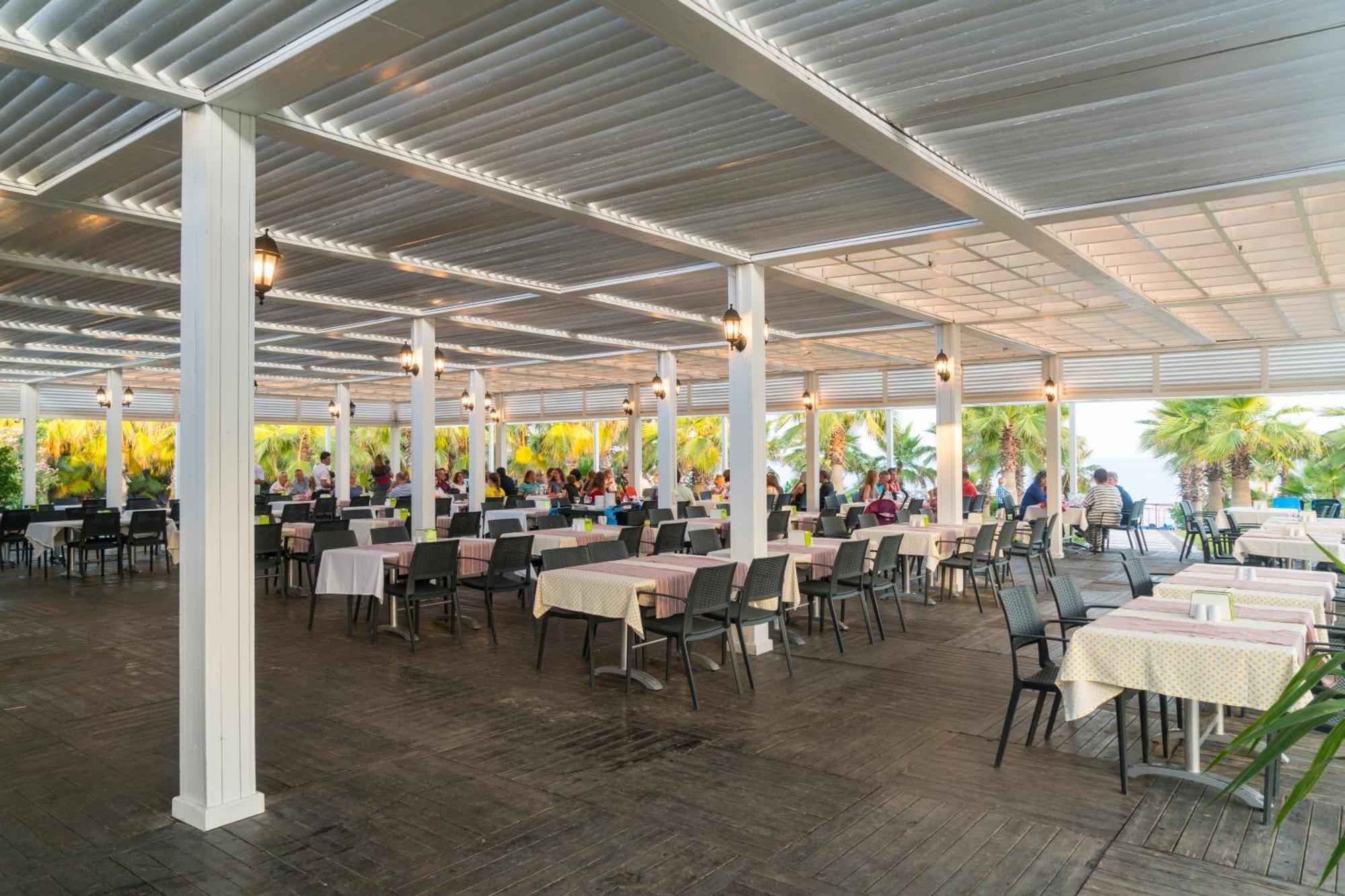 Resort Sural 5*